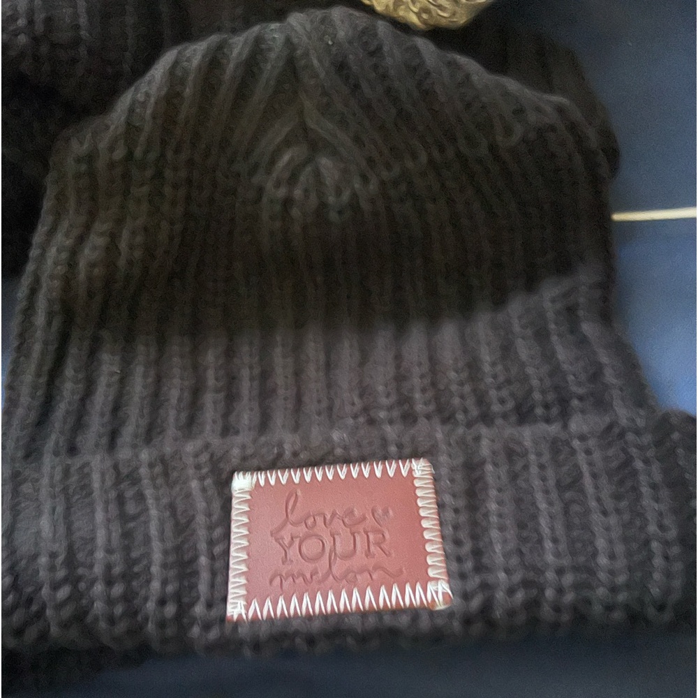 Too many Melons (hats)